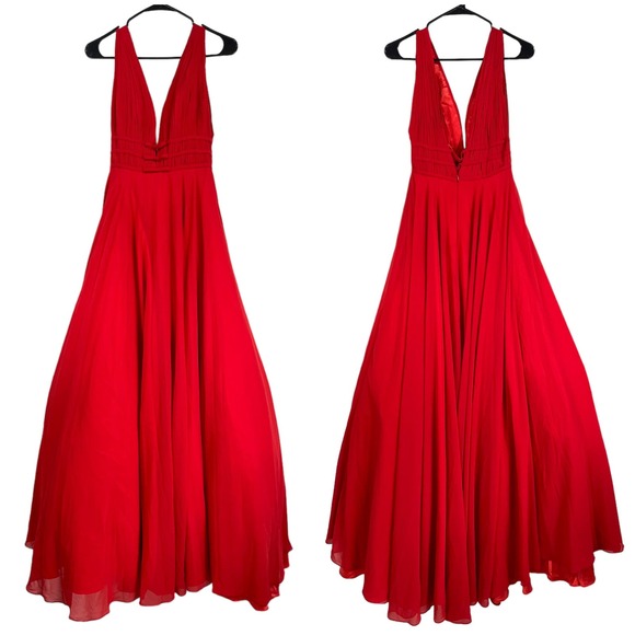 Mac Duggal NWT Chiffon A-line Ball Gown Size 2 Plunging Neck Pleated Tiered Red - Picture 3 of 8